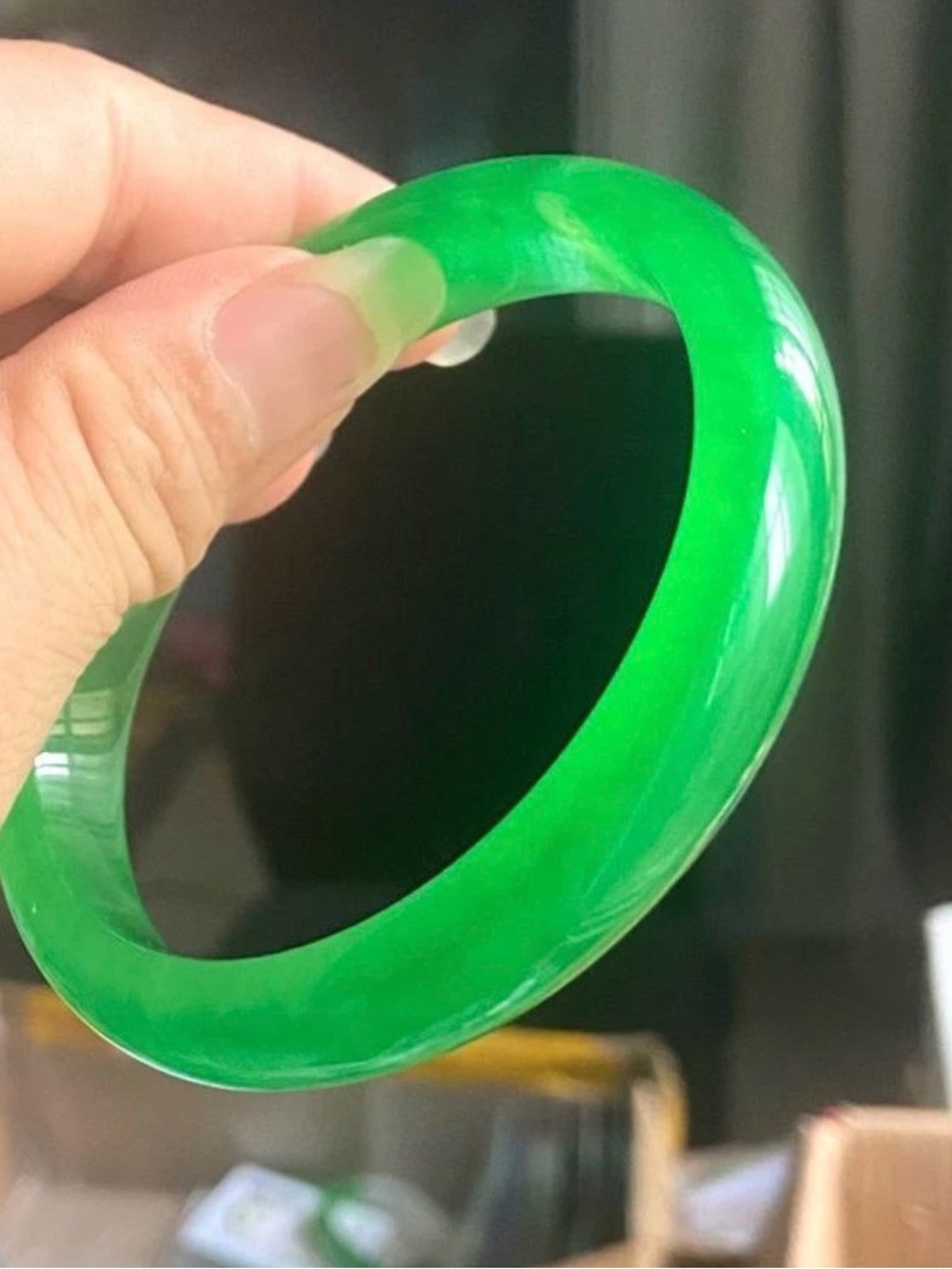 Green Jade-Style Bangle Bracelet